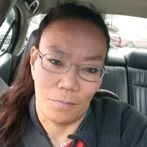 Meet your Posher, Angie